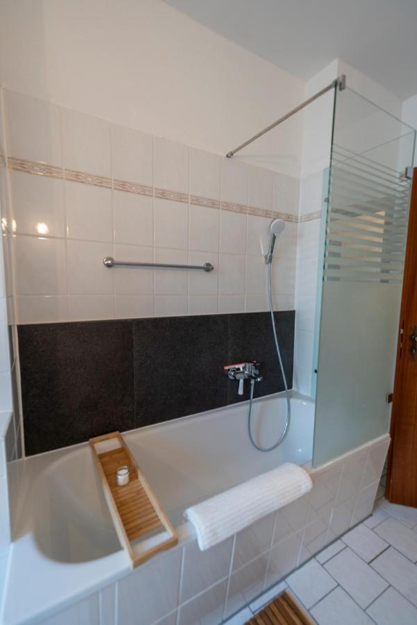 Rr - Comfortable Apartment 60 Qm - Central - Wifi Magdeburgo Esterno foto